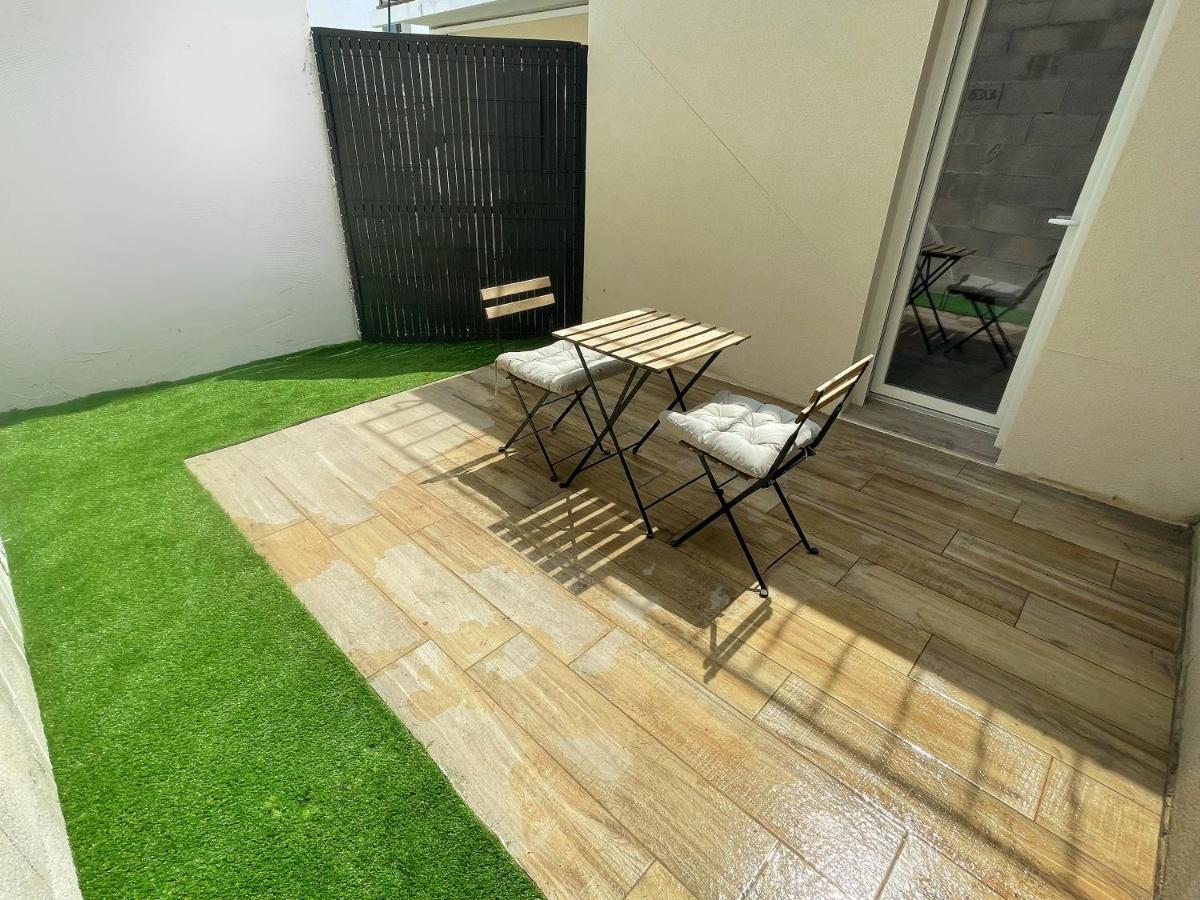 לה רושל Les Appartements Du Carnot - Terrasses Et Jardins מראה חיצוני תמונה